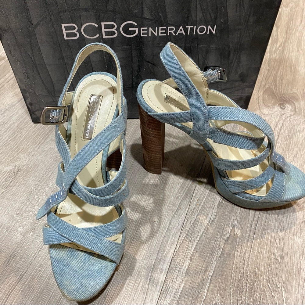 BCBGeneration Blue Denim Heels Sandals 6.5 Pre Owned